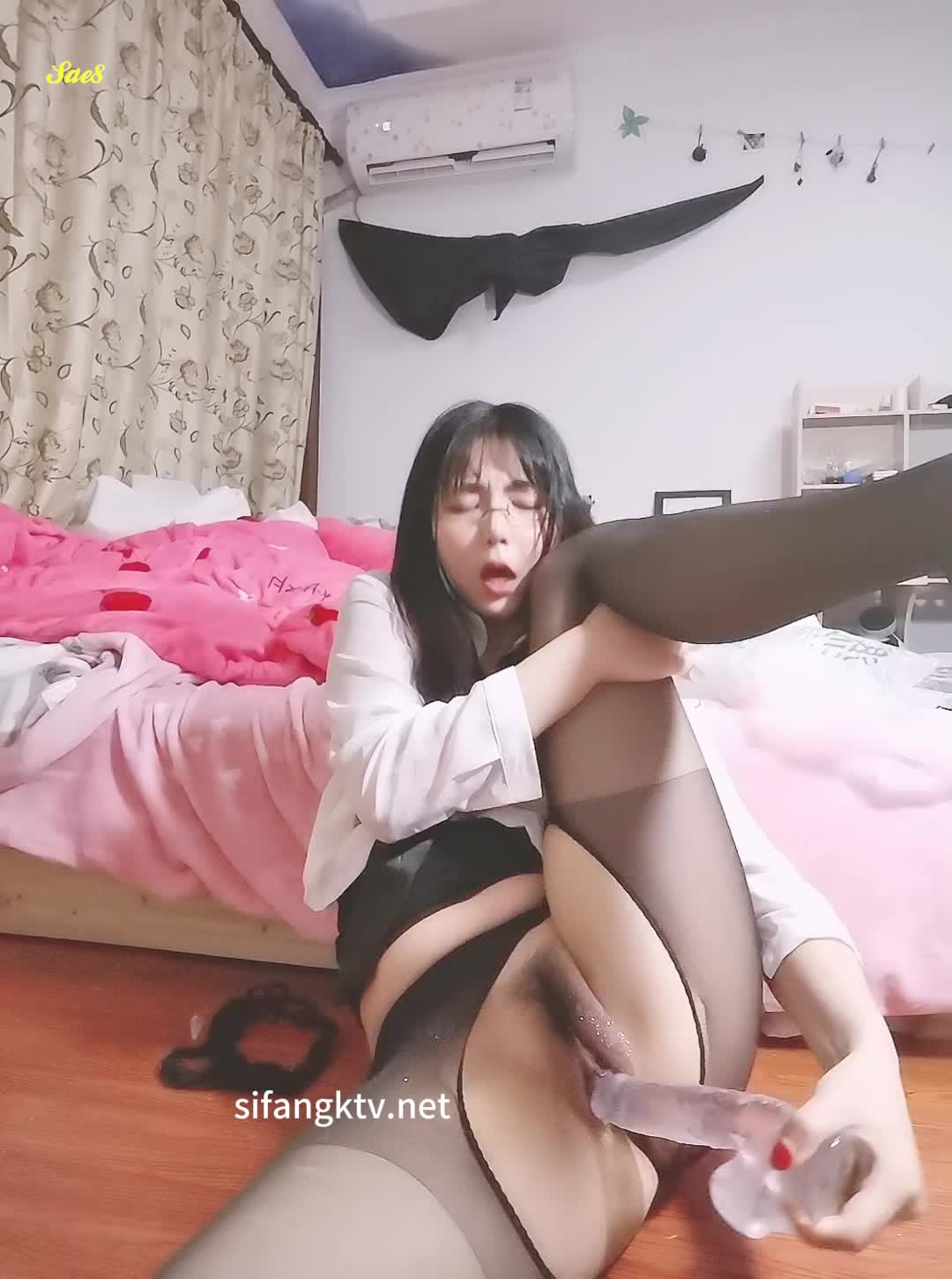 B站反差博主岚莺私拍各种道具自慰私拍合集5